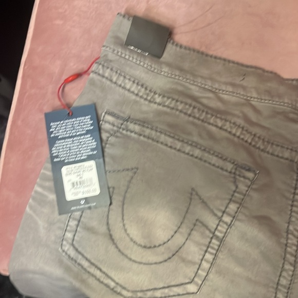 True Religion Big T size 40 men’s. Style: MC126XT3, color charcoal/cho wash - Picture 3 of 4